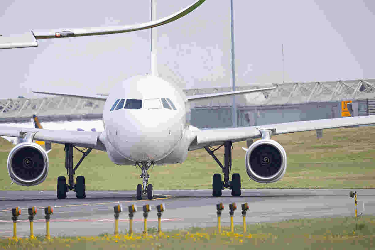 Delta Flight DL275 Diverted LAX: Flight Status Today